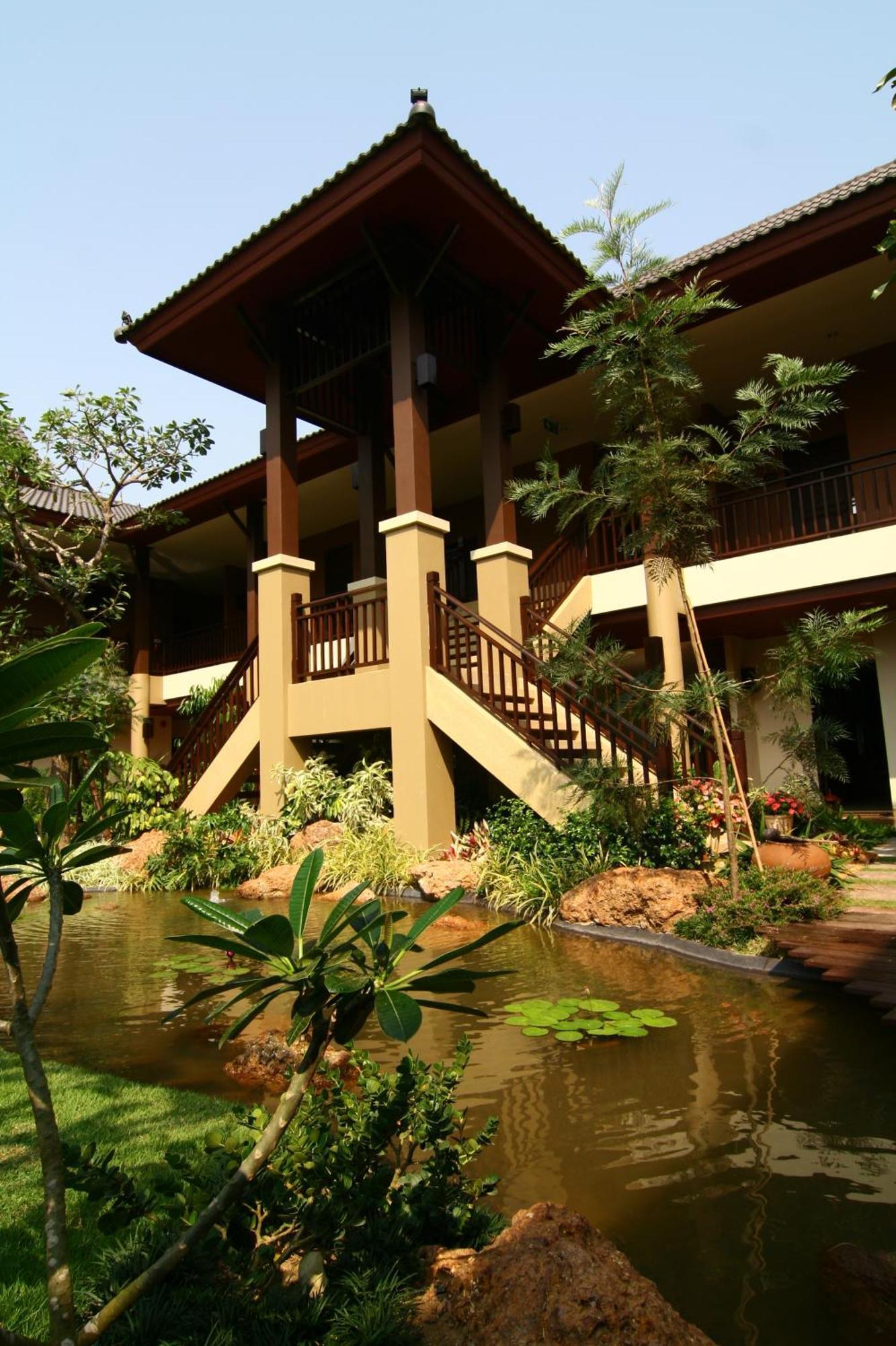 Mae Jo Golf Resort & Spa Ban Ban San Sai Exterior foto