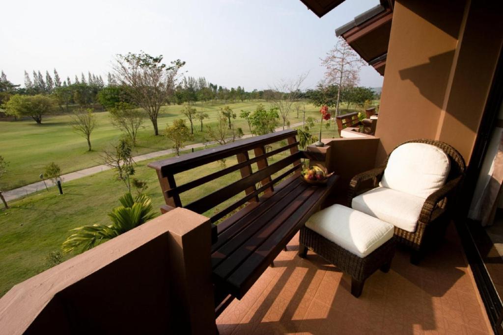 Mae Jo Golf Resort & Spa Ban Ban San Sai Zimmer foto